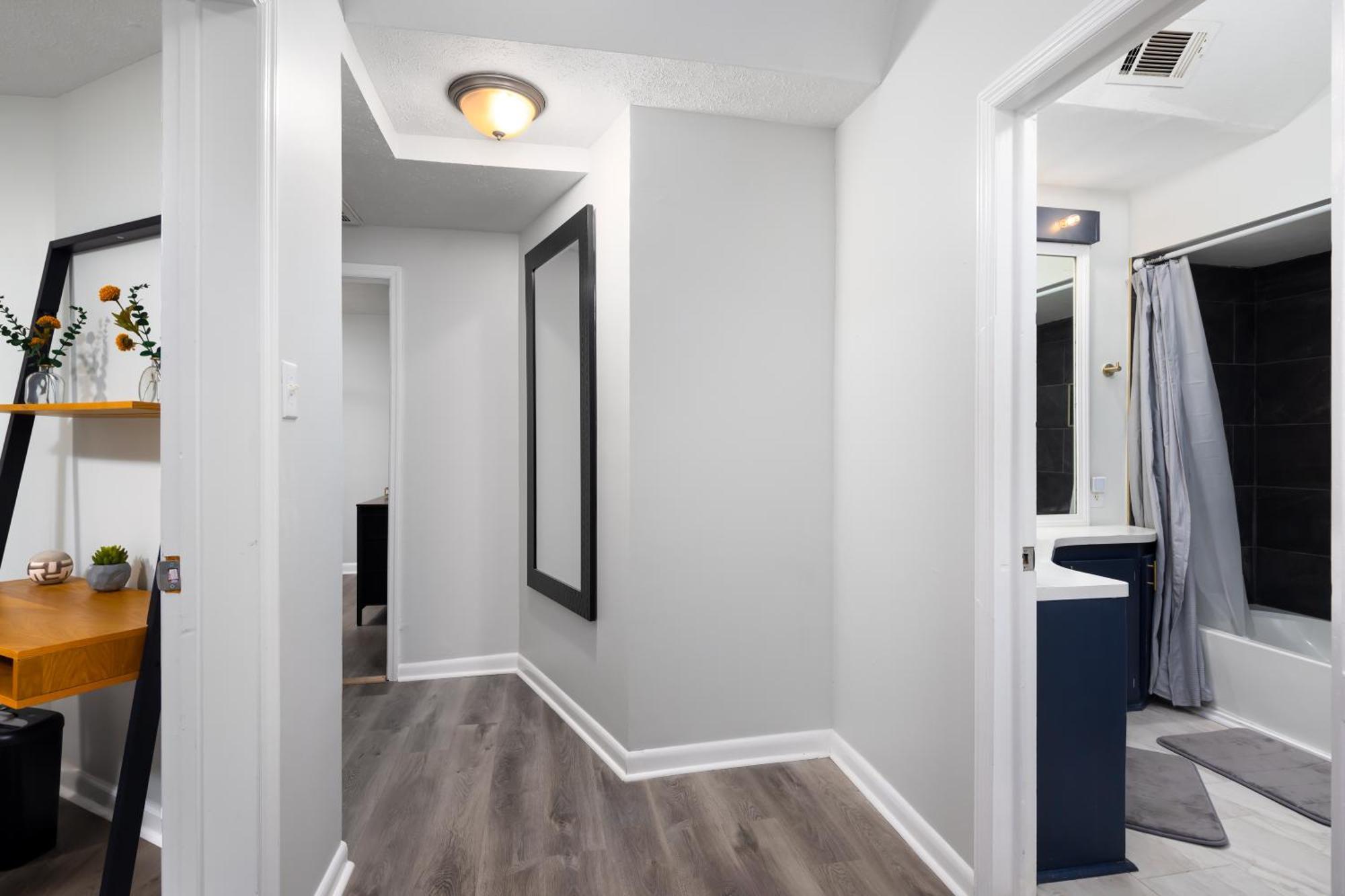 2 Bedroom Ft Moore Retreat Columbus Exterior photo