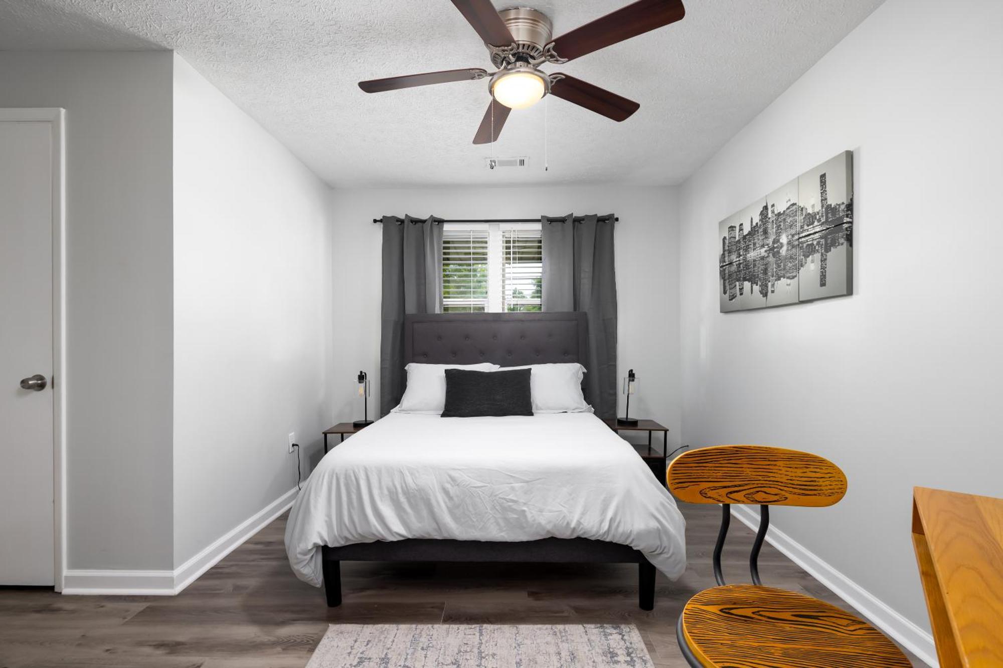 2 Bedroom Ft Moore Retreat Columbus Exterior photo